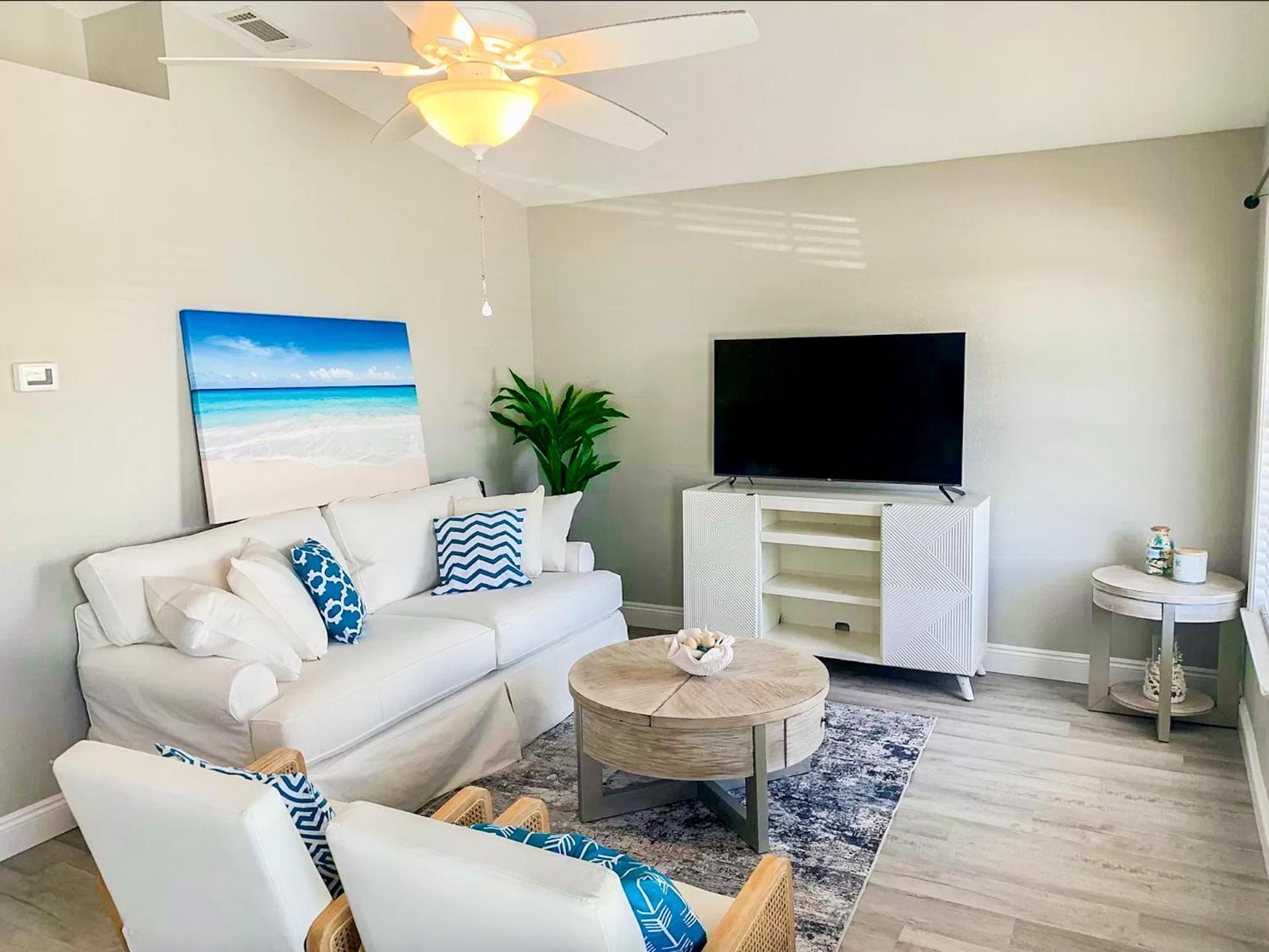 Tropical Gem/5 Min Walk *